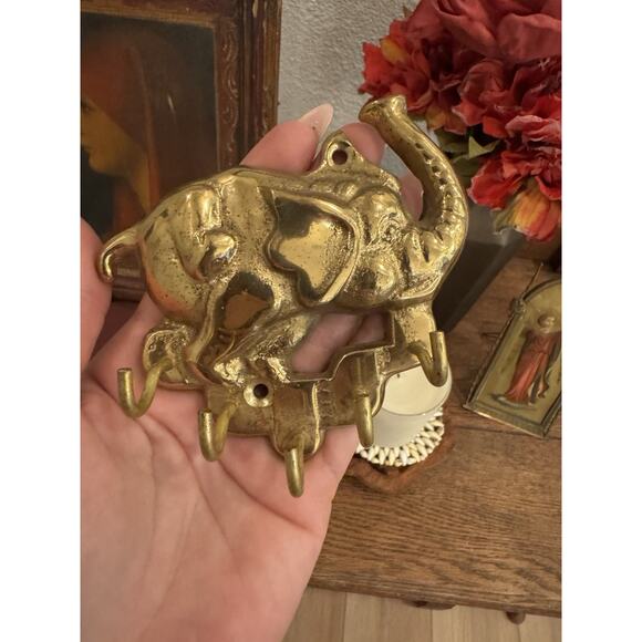 Brass Elephant Key Rack Hooks, Decorative Vintage Wall Mount Key Holder Small - Picture 9 of 14